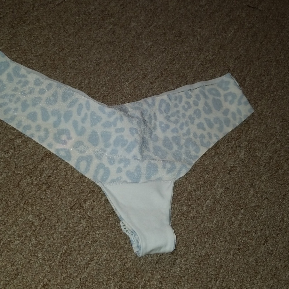 Panties - Picture 4 of 4